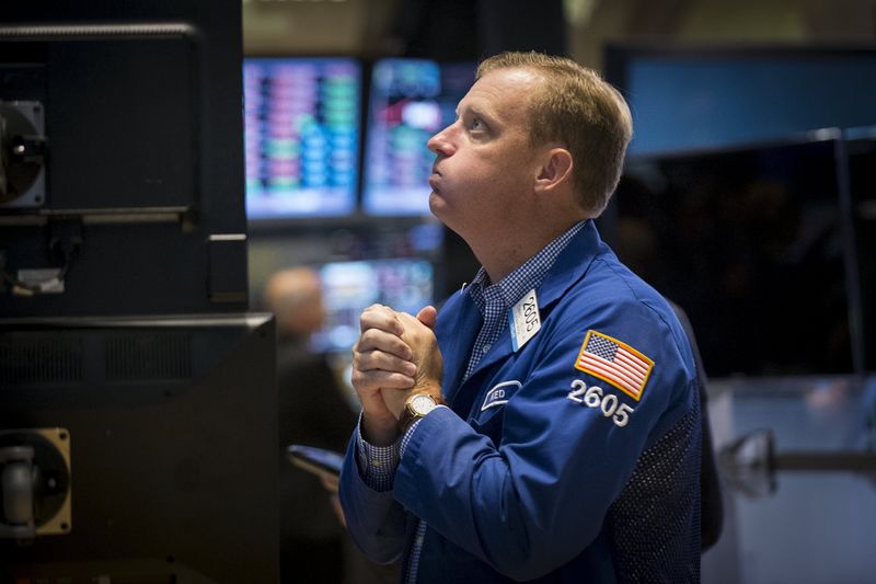 Stock Market Today: Dow ends higher, but can’t escape 3rd monthly loss; Fed eyed